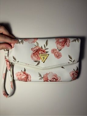 GUESS White Floral Wristlet Clutch